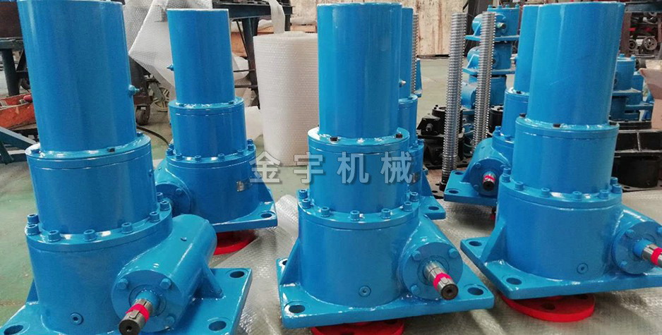 滾珠絲(sī)杠升降機