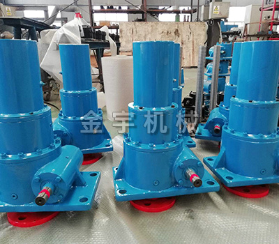 滾珠絲杠(gàng)升降機